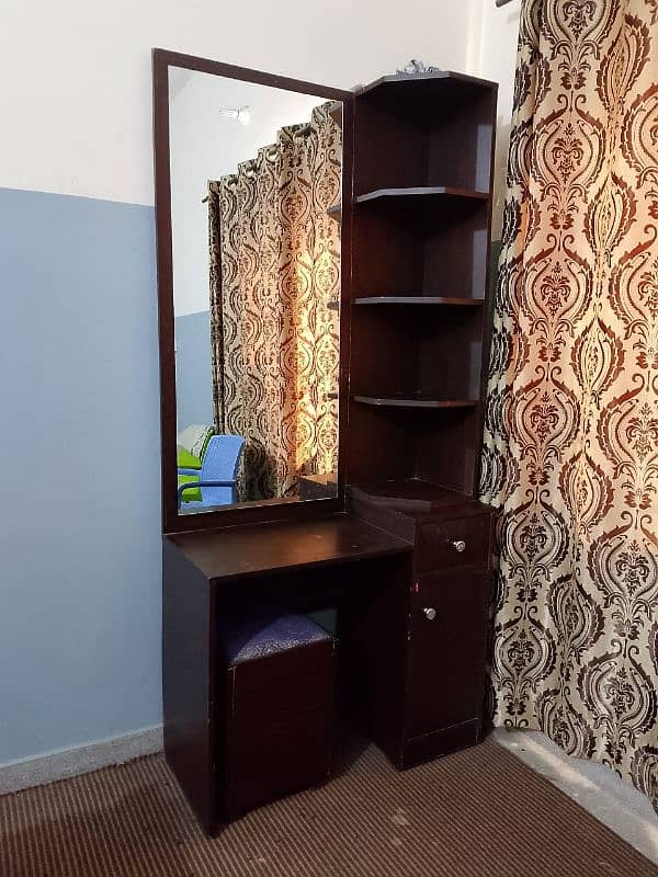 dressing table with stool 1