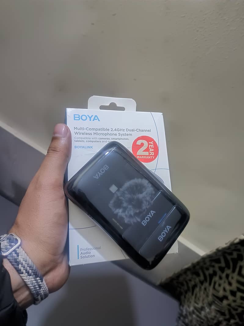 Boya wireless Mic Boya link 3 in 1  Rs : 20500 4