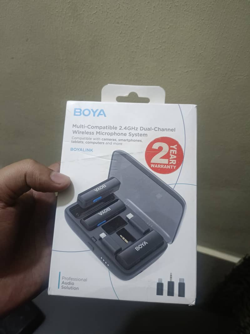 Boya wireless Mic Boya link 3 in 1  Rs : 20500 5