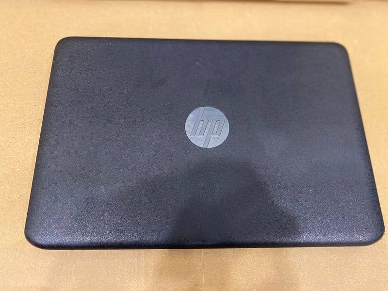 HP Chromebook 11 G6  Dual type c charging 4gb 16gb Updateable to 2027 4