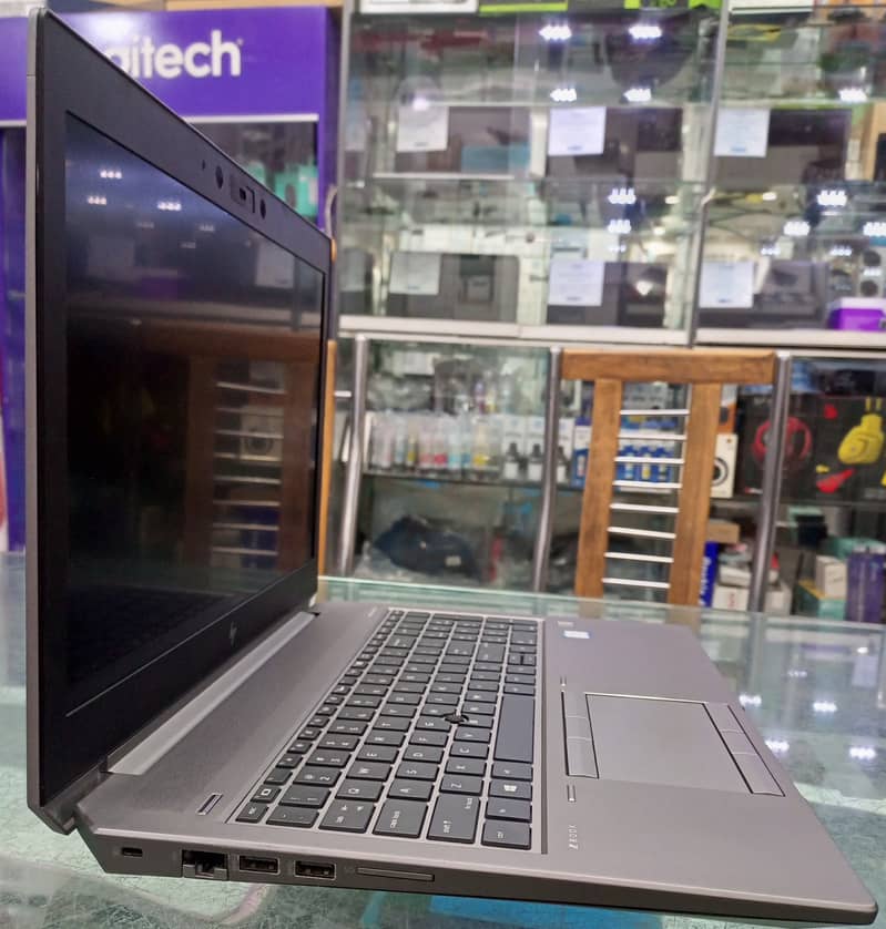 Hp Zbook 15 G5,Corei7-8th Generation Laptop 4