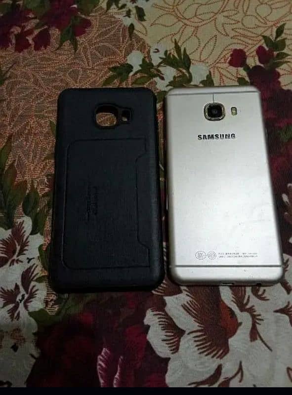 Samsung Galaxy C5 1