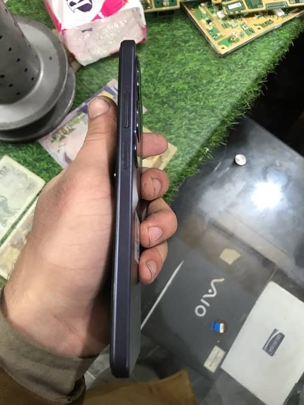 Oppo A60 8 256 pTa uprof 1