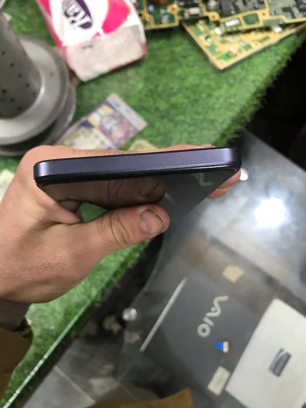 Oppo A60 8 256 pTa uprof 5