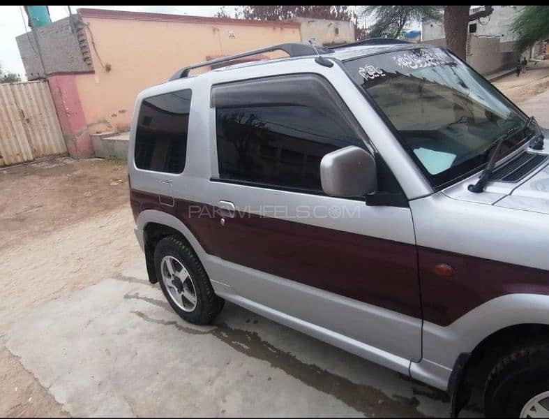 Mitsubishi Pajero Mini 2015 8