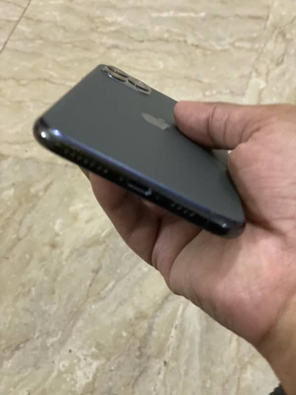 IPHONE 11 PRO MAX 256 5