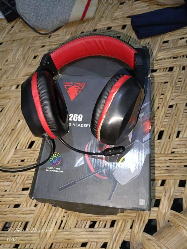 7.1 Gaming headphone USB port 1