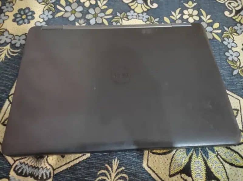 laptop Dell latitude 2