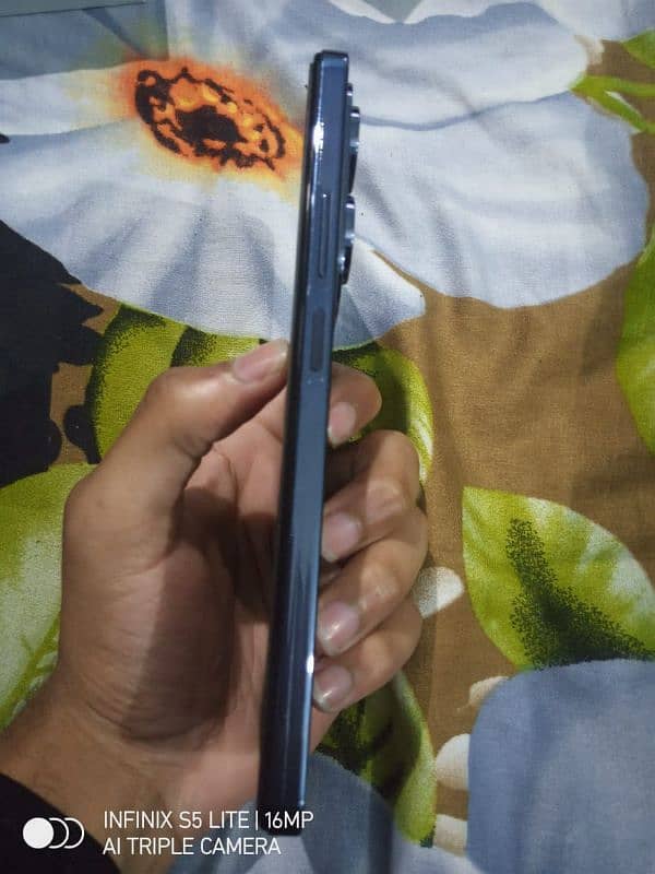 Infinix hot 40 pro 3