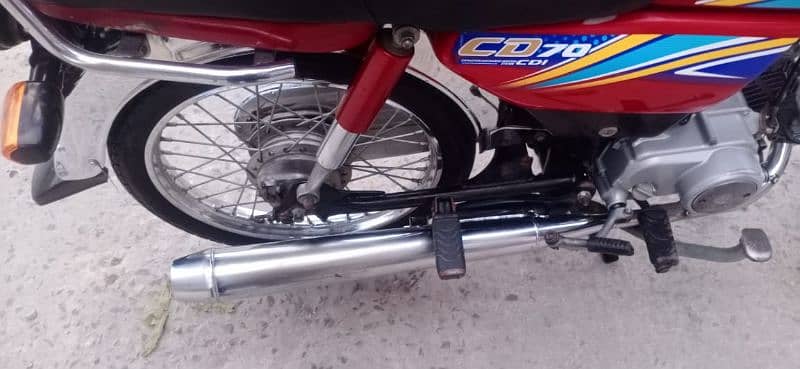 Honda CD70 totally genuine bike 4