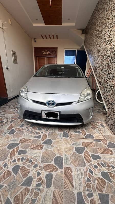 Toyota Prius 2013 5