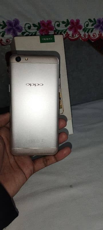 Oppo F3 4/64 Selfie Expert Condition 8/10 9