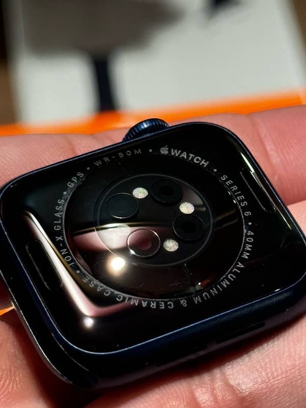 Apple Watch Series 6 40MM 10