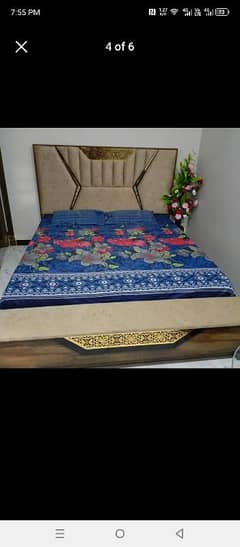 King bed with mattress