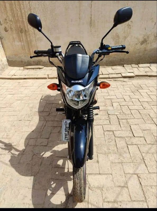 Suzuki 150GR 2023 model urgent sale urgent sale 2