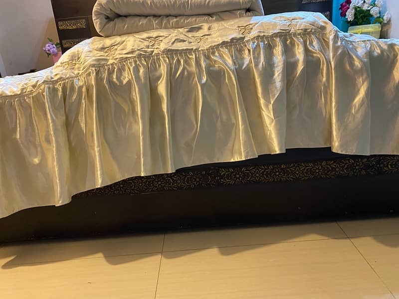 Bed for sale|wooden bed|king size 3