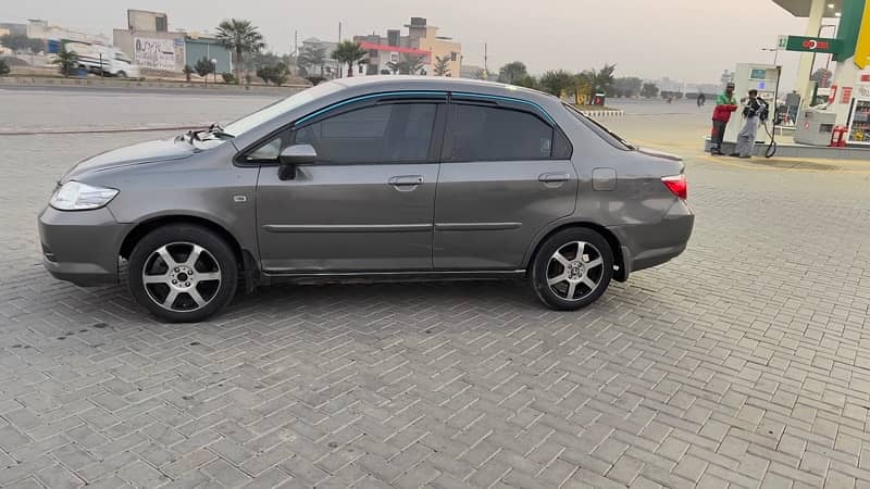 Honda City IDSI 2008 6