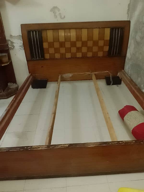 Bed good condition 0