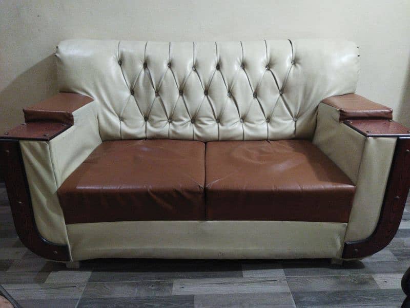 6 Seater Brown and Cream Leather Poshish Sofa Set 0