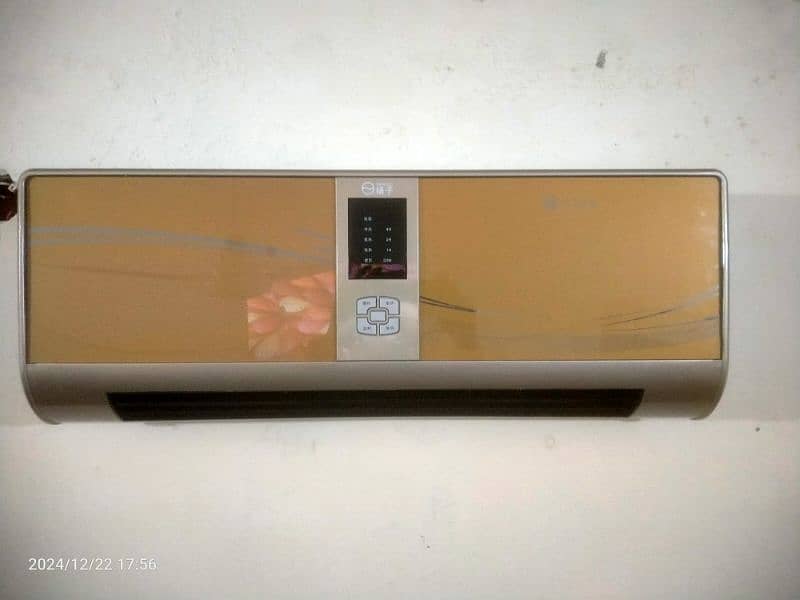 Korean Electric Heater Wall mounted with remote 0