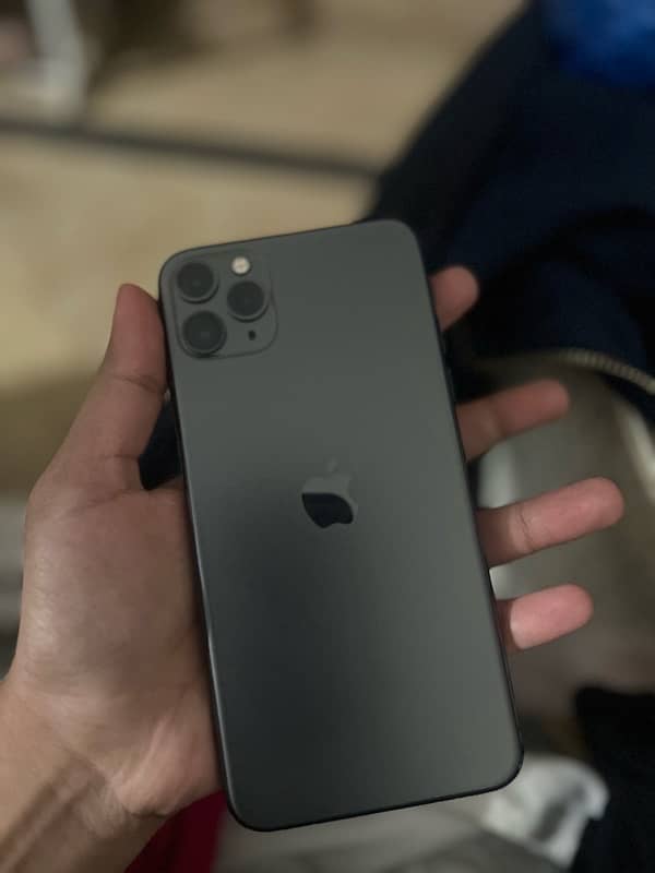 iphone 11 pro max 1