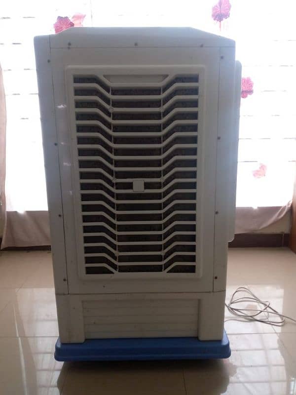 I-ZONE ROOM AIR COOLER - EXCELLENT CONDITION 2