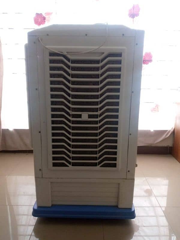 I-ZONE ROOM AIR COOLER - EXCELLENT CONDITION 4