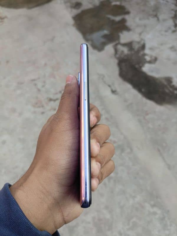 oneplus 9 all ok only display line exchng possible 2