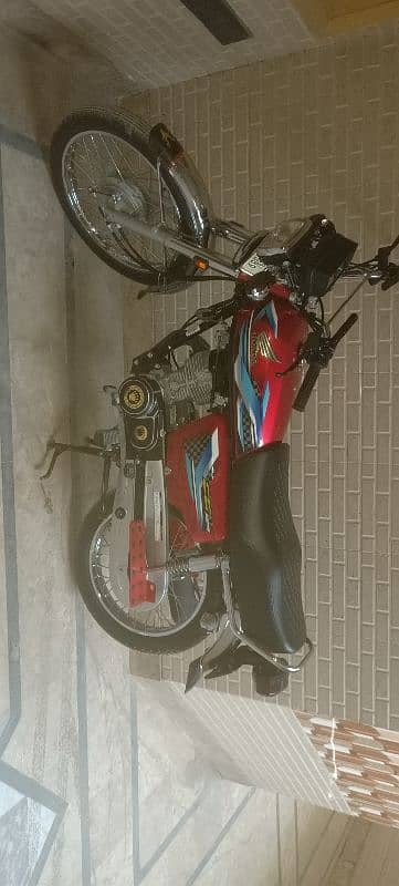 HONDA CG125 2024 3