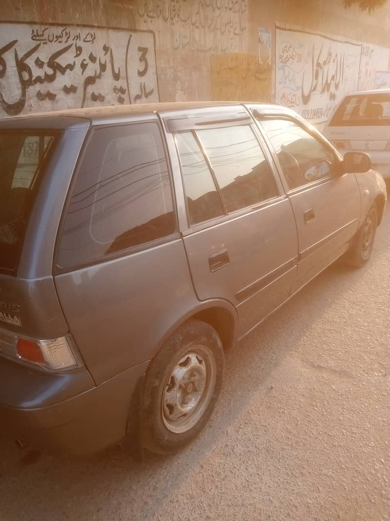 Suzuki Cultus 2015 1