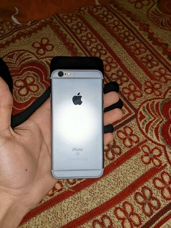 Iphone 6s everything working in original and genuine condition 3