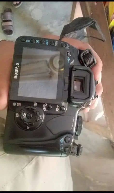 canon dslr camera for urgent sale 3