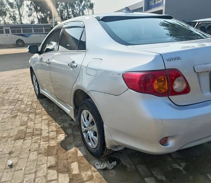 Toyota Corolla GLI 2010 2