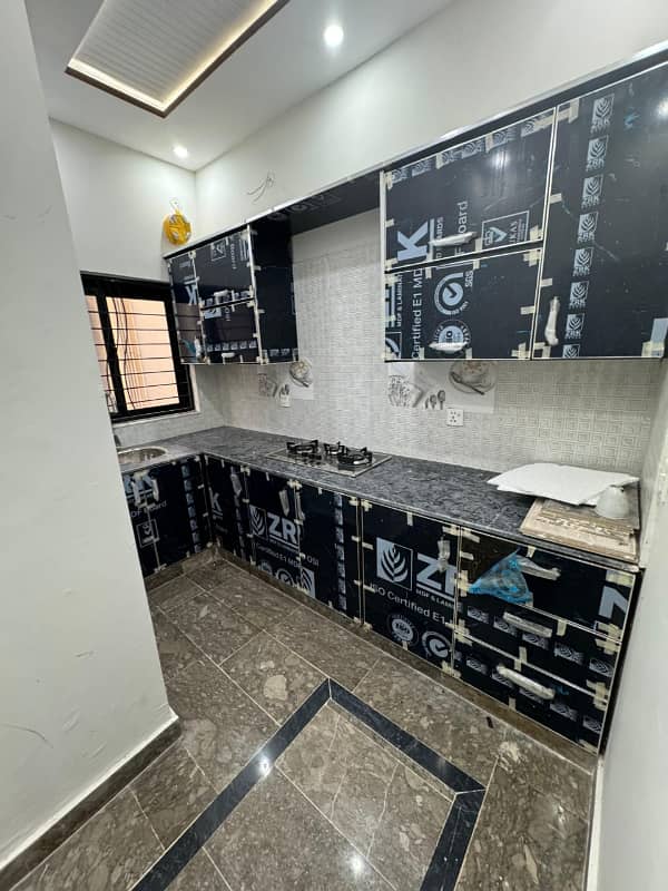 5 Marla Luxury Lower Portion For Rent In BB Block Bahria Town Lahore 2