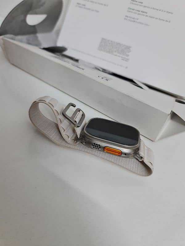 Apple Watch Ultra 49mm Starlight Alpine Loop Complete Box 15