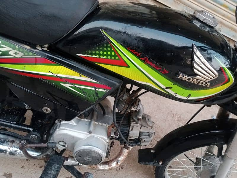 HONDA CD70CC 2019 MODEL KARACHI NUMBER 6