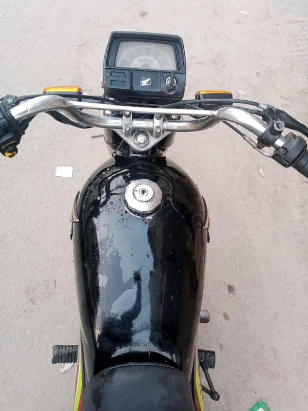 HONDA CD70CC 2019 MODEL KARACHI NUMBER 13