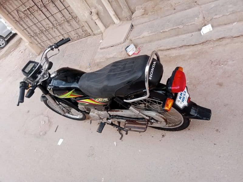 HONDA CD70CC 2019 MODEL KARACHI NUMBER 14