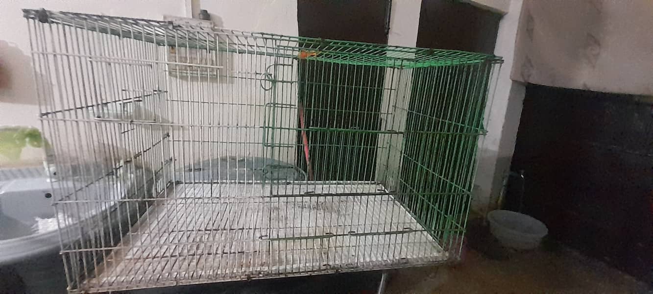 Folding cages 4 cage 1 portion and 2 portion 3