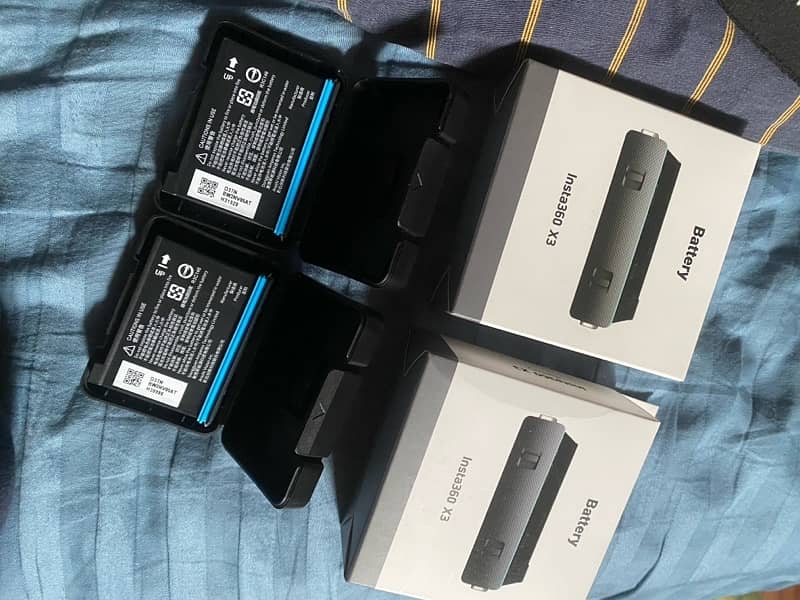 Insta360 x3 Batteries Like New 0