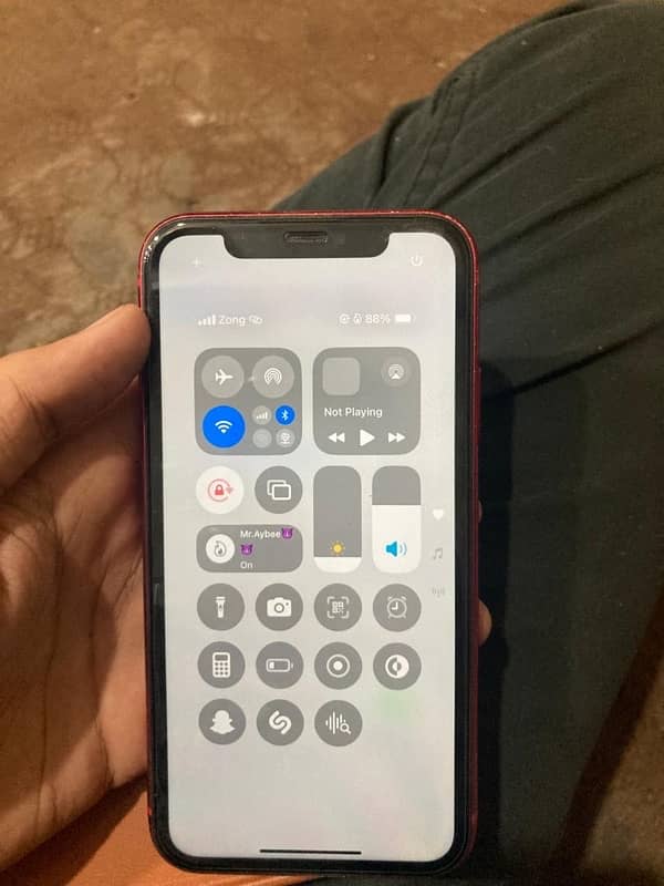 iPhone 11 Zong sim working(factory unlock ) 03126200393 7