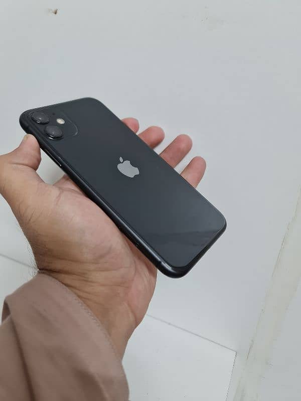 Apple iPhone 11 128gb Factory Non PTA 2