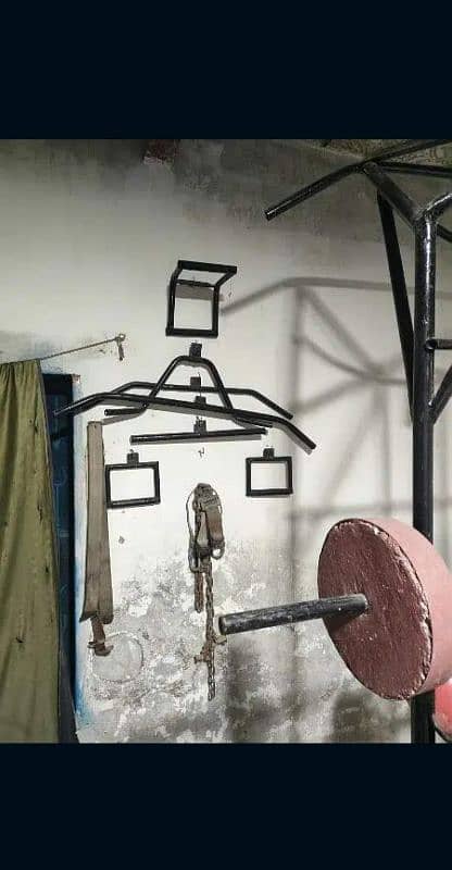 160 par kg . . gym equipment. all exercise in one machine. 4