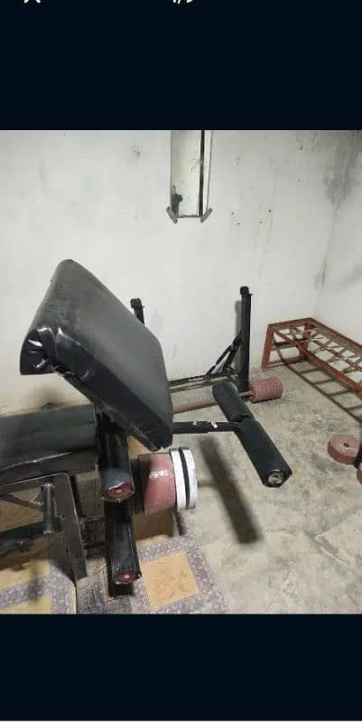 160 par kg . . gym equipment. all exercise in one machine. 8