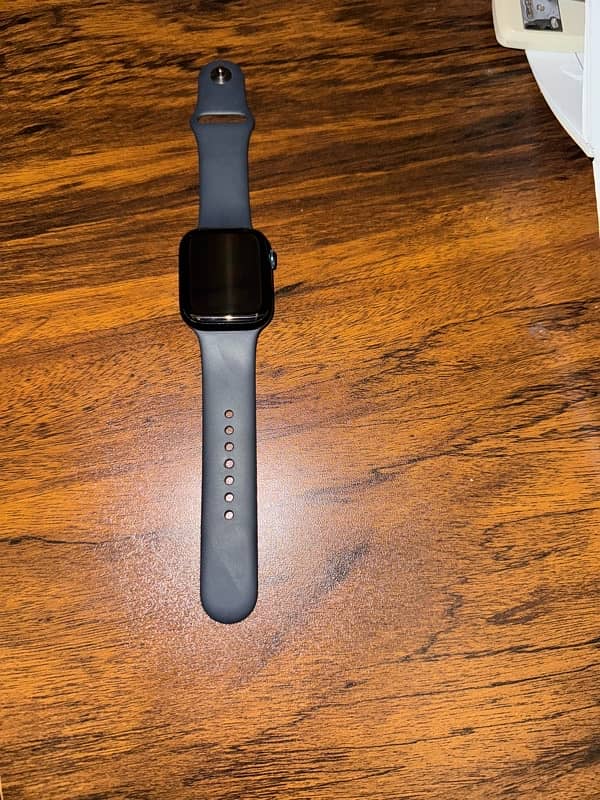 Apple watch series 7, 45mm, Midnight colour 1