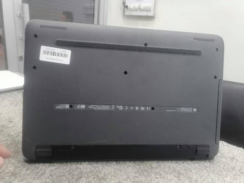 HP 250 G4 i3 5th Generation 8/320 5