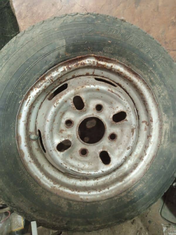 MEHRAN TYRE 145. R12  DUNLOP SPARE TYRE 0