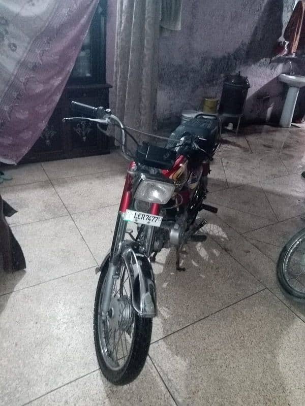 Dhoom CD 70 Bike for Sale 4