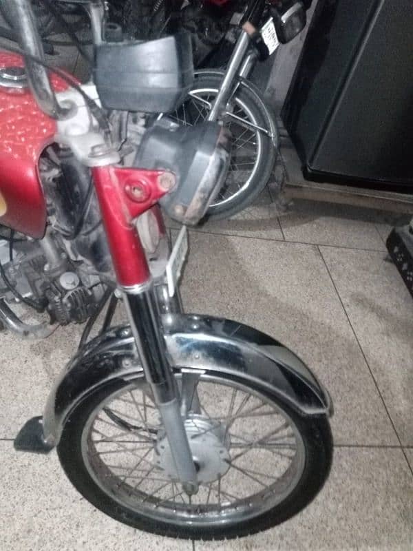 Dhoom CD 70 Bike for Sale 6