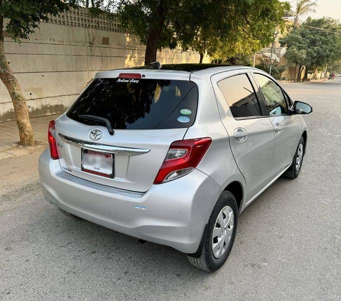 Toyota Vitz Spider 2015 / 2018 automatic 1.0 original condition 2